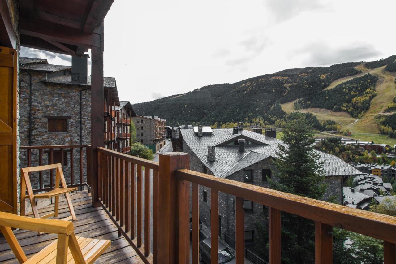Apartaments Les Terrasses Del Tarter Esterno foto