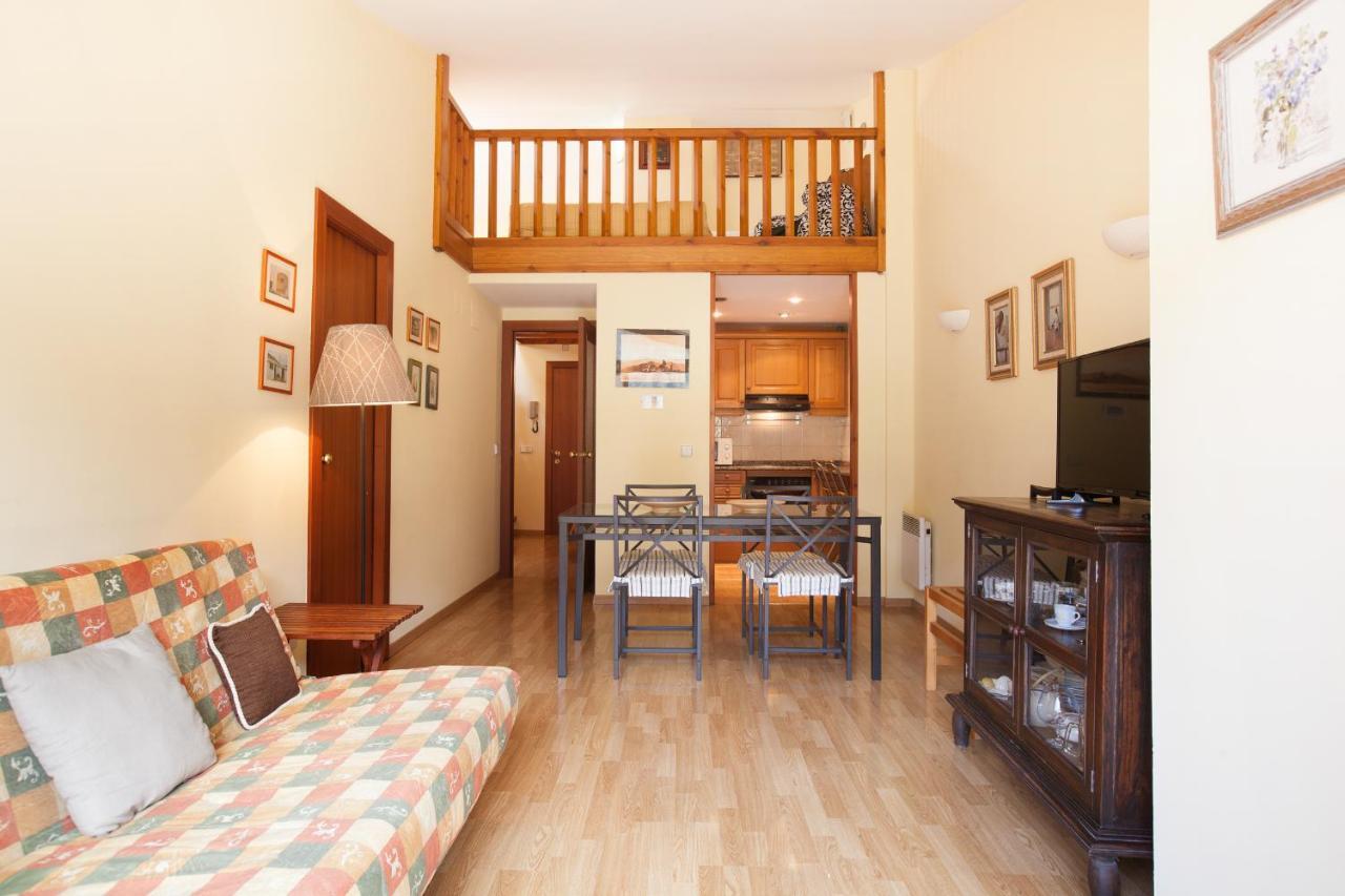 Apartaments Les Terrasses Del Tarter Esterno foto